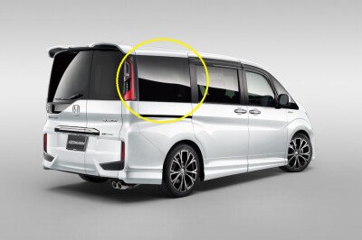 Стекло боковое HONDA STEPWGN 2015-2022 RP1 SW/RH/X 
Бренд: КМК Тонированное