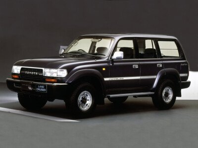 Радиатор кондиционера TOYOTA LAND CRUISER 1990-1997 (FJ80) 
Бренд: TONGSHI AL16
