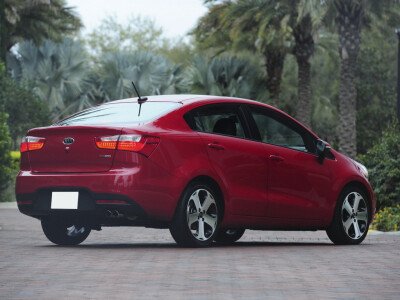 Стекло заднее с обогревом KIA PRIDE 2011-2016 (UB-4d sed) 
Бренд: BENSON