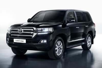 Стекло лобовое TOYOTA LAND CRUISER 2007-2021 (J200-LHD-2015) обогрев щеток, место под датчик дождя, 
Бренд: BENSON с зеленой полосой