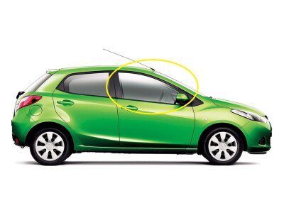 Стекло боковое MAZDA 2 2007-2014 (DE-5d) FD/RH 
Бренд: BSG
