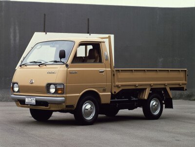 Стекло лобовое TOYOTA HIACE TRUCK 1977-1984 (H20) 
Бренд: FYG с зеленой полосой
