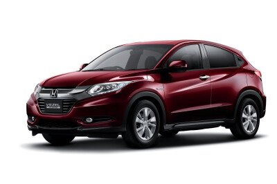 Стекло лобовое HONDA VEZEL 2013-2021 (RU1-RHD) обогрев щеток, место под 3 камеры, место под датчик дождя, молдинг, 
Бренд: BENSON с синей полосой