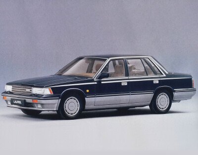 Стекло лобовое NISSAN LAUREL 1984-1989 sed (#C32) 
Бренд: BSG с зеленой полосой