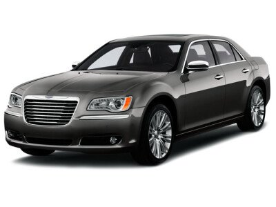 Стекло лобовое CHRYSLER 300C 2011- (LHD) место под датчик дождя 
Бренд: КМК с синей полосой