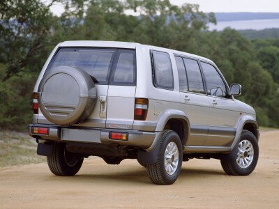 Стекло заднее с обогревом ISUZU BIGHORN 1991-2002 (UBS-RH) 
Бренд: FYG