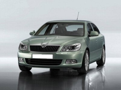Стекло лобовое SKODA OCTAVIA 2004-2013 (1Z3-5d l/b) 
Бренд: КДМ с синей полосой