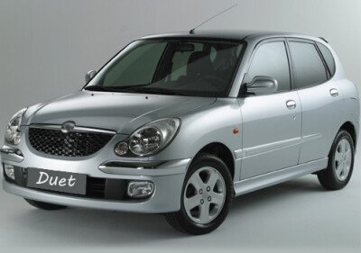 Радиатор TOYOTA DUET 1998-2004 (M100A)(28) (K3) 
Бренд: TONGSHI PL16AT