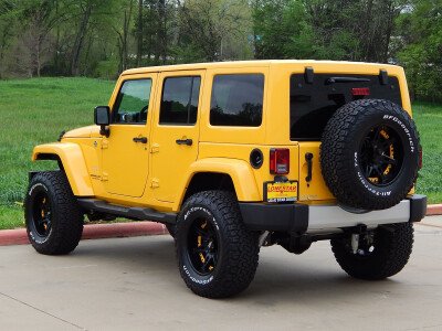 Стекло заднее с обогревом JEEP WRANGLER 2006-2018 (JK-2011-1236*524) 8 отверстий 
Бренд: BENSON Тонированное