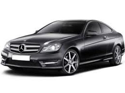 Стекло лобовое MERCEDES C-CLASS 2007-2014 (W204-LHD-4d sed) место под датчик дождя 
Бренд: BSG с серой полосой