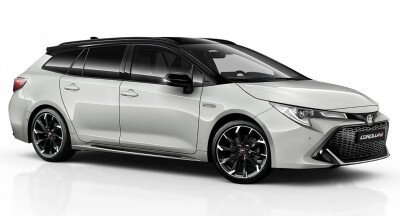 Стекло лобовое TOYOTA COROLLA 2018- (E210-LHD-5d wag) обогрев щеток, большое окно под камеру, место под датчик дождя, молдинг, проекция, 
Бренд: BENSON