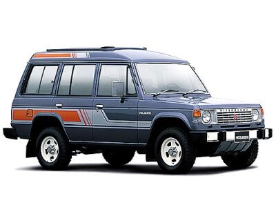 Стекло лобовое MITSUBISHI PAJERO 1981-1991 (L047) 
Бренд: BSG с зеленой полосой