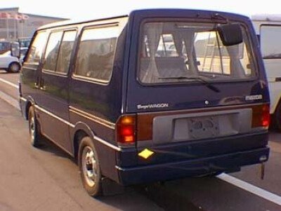 Стекло заднее с обогревом MAZDA BONGO 1983-1999 (SS) 
Бренд: BSG