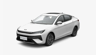 Стекло лобовое MOSKVICH 6 2023- () место под датчик дождя молдинг, 
Бренд: BENSON