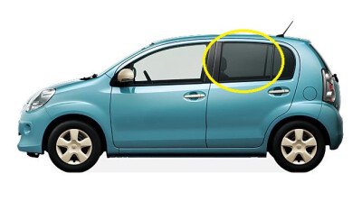 Стекло боковое TOYOTA PASSO 2010-2016 KGC30 RD/LH 
Бренд: BENSON Тонированное