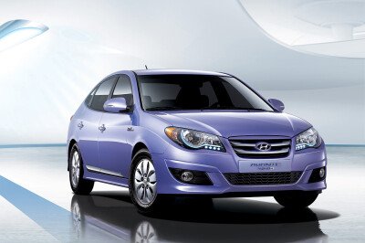 Радиатор HYUNDAI AVANTE 2006- (HD) (G4FC) 
Бренд: TONGSHI PL16AT