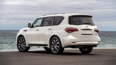 Стекло заднее с обогревом INFINITI QX80 2010- (Z62) 1 отверстие 
Бренд: BENSON Тонированное