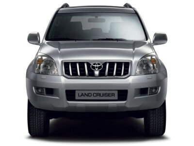 Стекло лобовое TOYOTA LAND CRUISER PRADO 2002-2009 (GRJ120-LHD) место под датчик дождя 
Бренд: ZDG с зеленой полосой