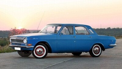 Стекло лобовое GAZ 24 1968-1985 () 
Бренд: BENSON с синей полосой