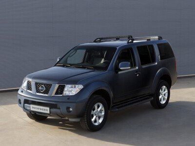 Радиатор NISSAN PATHFINDER 2004-2012 (R51) (YD25) 
Бренд: TONGSHI PL26AT