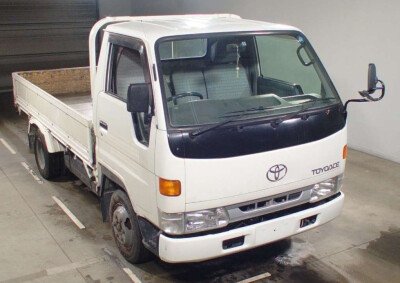 Радиатор отопителя TOYOTA TOYOACE 1984-2000 (BU) 
Бренд: TONGSHI AL48