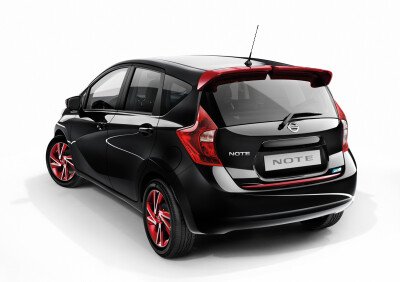 Стекло заднее с обогревом NISSAN NOTE 2012-2020 (E12) 
Бренд: BENSON Тонированное