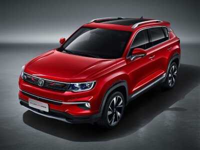 Стекло лобовое CHANGAN CS35 PLUS 2018- (SUV) место под 1 камеру открытая 
Бренд: BENSON