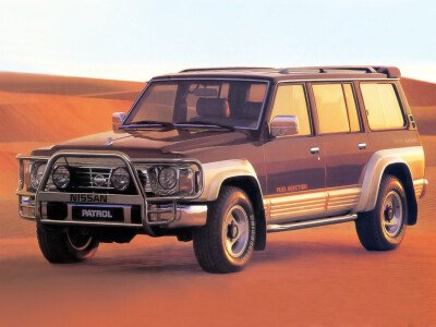 Стекло лобовое NISSAN PATROL 1987-1997 (Y60) 
Бренд: ZDG