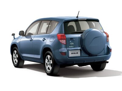 Стекло заднее с обогревом TOYOTA RAV 4 2005-2016 (ACA30) 1 отверстие 
Бренд: FYG