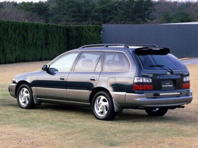 Стекло заднее с обогревом TOYOTA COROLLA 1991-2000 (AE100-1994-5d wag) 
Бренд: ZDG