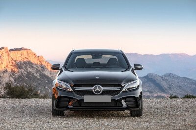 Стекло лобовое MERCEDES C-CLASS 2014- (W205-2018-4d/5d) место под 2 камеры, место под датчик дождя, молдинг, антенна, 
Бренд: BENSON