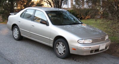 Стекло лобовое NISSAN ALTIMA 1992-1997 (EU13-sed) 
Бренд: BSG с серой полосой