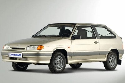 Стекло лобовое VAZ 2113 2004-2013 () 
Бренд: КДМ