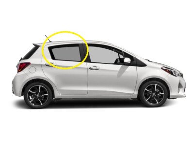 Стекло боковое TOYOTA YARIS 2011-2019 KSP130-5d RD/RH фурнитура, 
Бренд: BENSON Тонированное