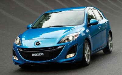 Стекло лобовое MAZDA 3 2008-2013 (BL-LHD) место под датчик дождя (второй вид) 
Бренд: BSG с зеленой полосой