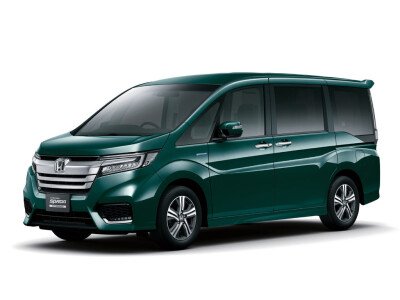 Стекло лобовое HONDA STEPWGN 2015-2022 (RP1-RHD) обогрев щеток, место под 1 камеру, фурнитура, 
Бренд: BENSON с синей полосой