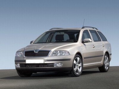 Стекло лобовое SKODA OCTAVIA 2004-2013 (1Z5-5d wag) 
Бренд: ZDG с синей полосой