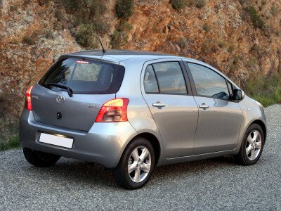 Стекло заднее с обогревом TOYOTA YARIS 2005-2010 (SCP90-3d/5d) 
Бренд: КМК