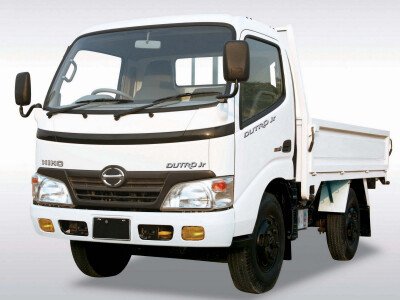 Радиатор HINO DUTRO 2000- (RZU200) (2-3RZ) 
Бренд: TONGSHI PL48AT