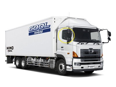 Стекло боковое HINO 700 2003- (Y007) FD/RH фурнитура, 
Бренд: BENSON