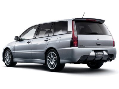 Стекло заднее с обогревом MITSUBISHI LANCER EVOLUTION 2005-2007 (CT9W-5d wag) 1 отверстие 
Бренд: BSG Тонированное