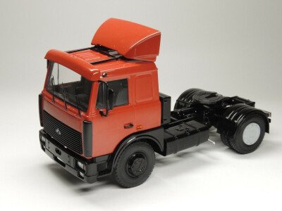 Стекло лобовое MAZ 5432 1981- (2006*760) 
Бренд: BENSON с синей полосой