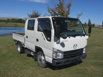 Стекло лобовое MAZDA TITAN-ELF 1993-2006 (NKR-std-1538*747*1604) 
Бренд: BSG