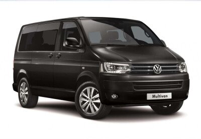 Стекло лобовое VOLKSWAGEN MULTIVAN 2003-2015 (7HM-2010-дд квадратный) место под датчик дождя (второй вид) 
Бренд: BENSON с синей полосой