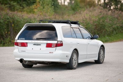 Стекло заднее с обогревом MITSUBISHI LEGNUM 1996-2002 (EA-5d wag) 1 отверстие 
Бренд: ZDG