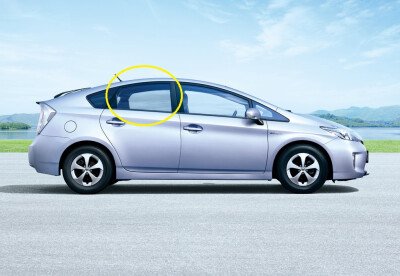 Стекло боковое TOYOTA PRIUS 2009-2015 ZVW30 RD/RH фурнитура, 
Бренд: BENSON