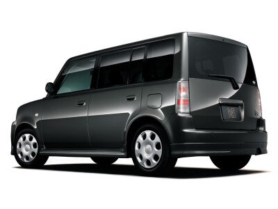 Стекло заднее с обогревом TOYOTA BB 2000-2005 (NCP30) 
Бренд: BENSON