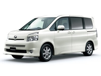 Стекло лобовое TOYOTA VOXY 2007-2013 (ZR70-RHD) 
Бренд: BSG