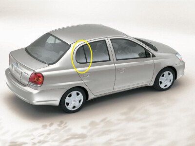 Стекло боковое TOYOTA PLATZ 1999-2005 SCP10-4d sed RQ/RH 
Бренд: BSG