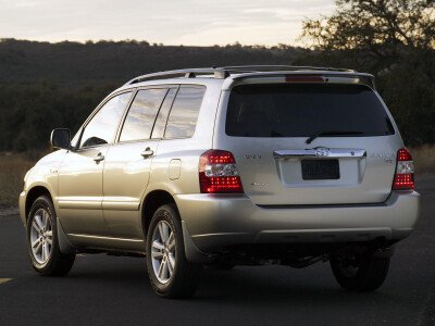 Стекло заднее с обогревом TOYOTA HIGHLANDER 2000-2007 (ACU20) 
Бренд: BSG Тонированное